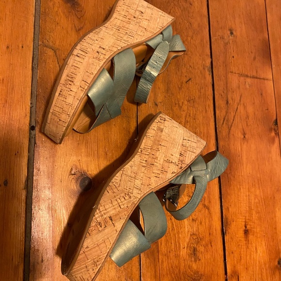 Kork Ease Sandals - Picture 2 of 3